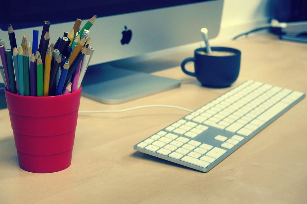 Alessandro Rossi's minimalist workspace in Milan